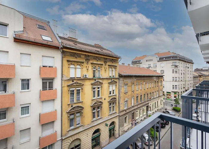 Rose Garden - Boutique In Center * Budapesta