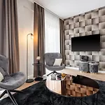 Rose Garden - Boutique In Center 부다페스트