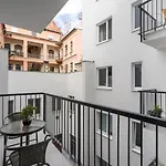아파트 Rose Garden - Boutique In Center 부다페스트