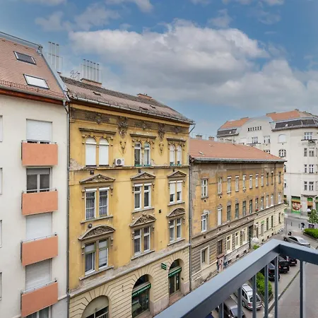 Rose Garden - Boutique In Center * Boedapest