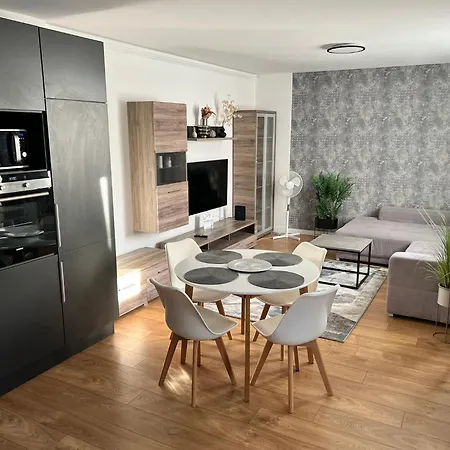 Rose Garden - Boutique In Center 아파트 부다페스트