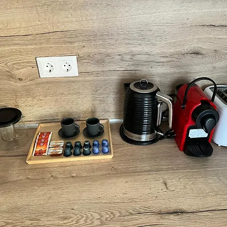 Rose Garden - Boutique In Center