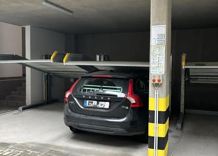 Rose Garden - Boutique In Center